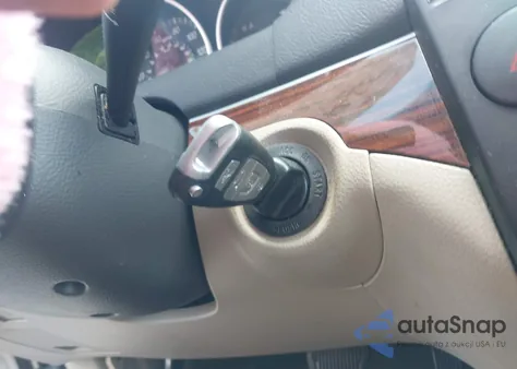 2011 Hyundai Veracruz Limited from USA, damaged, VIN KM8NUDCC0BU162838